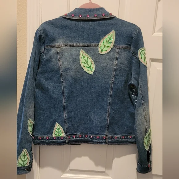 Berek Dimen Blue and Green Jean Jacket with Dinosaur Embellishments - Picture 6 of 13